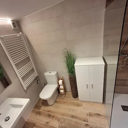Apartment Pairot *